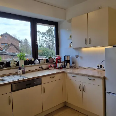Heidefuerst Apartment *